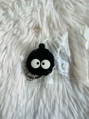 Studio Ghibli Dust Bunny Soot Apple AirTag Keychain Case Accessory